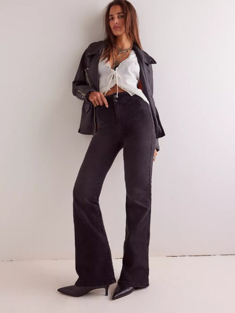 Free People We the Free Jayde Flare Jeans Black Denim Sz 27